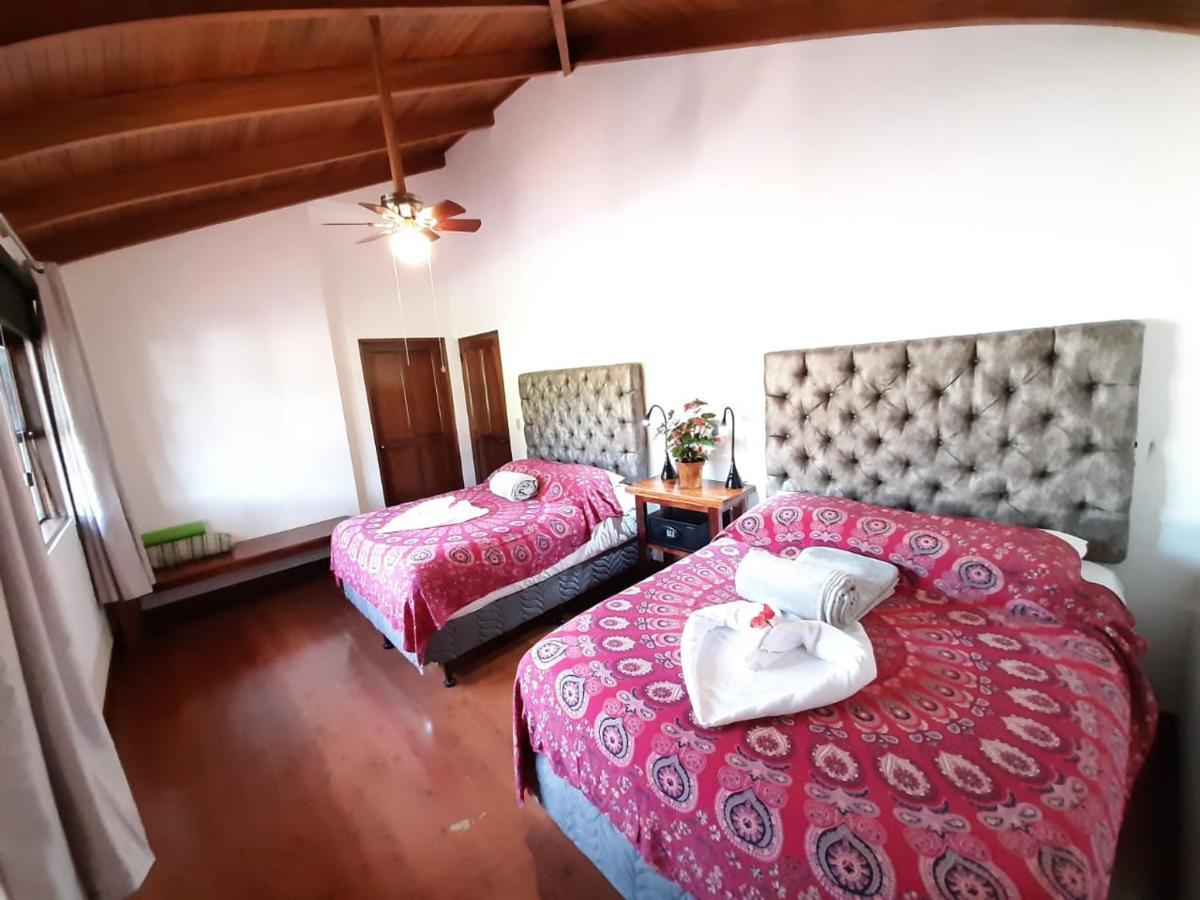 Luna Inn B&B Ciudad Cariari Eksteriør billede
